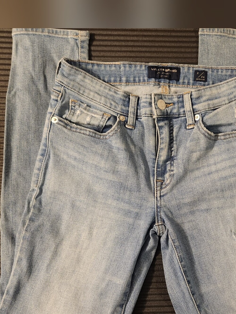 Light Blue Women’s Jeans Mid Rise Skinny AVA Distressed - Lucky Brand
